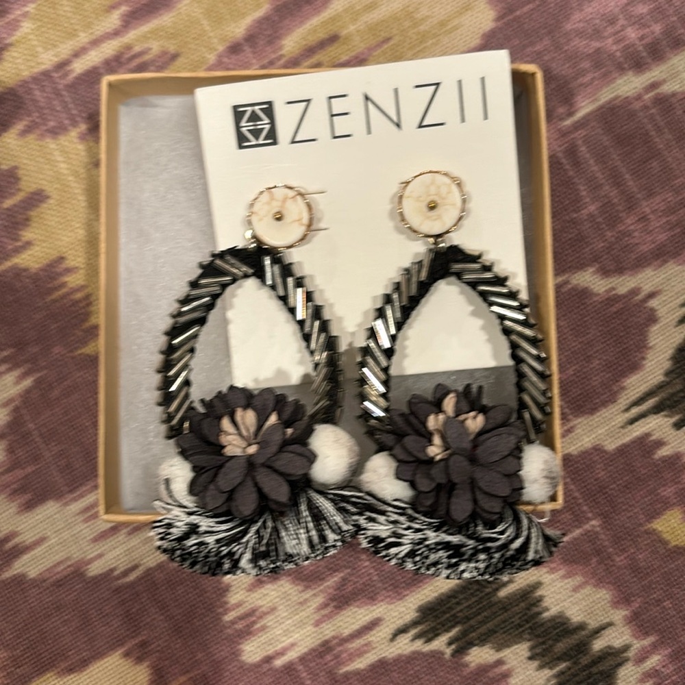 Zenzii earrings